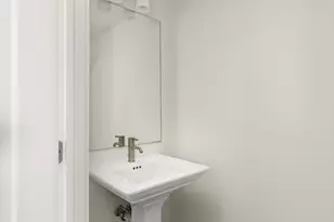6800 Menchaca Rd, Austin, TX 78745 - Photo 19