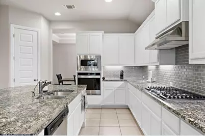 111 Tabago Court, Austin, TX 78737 - Photo 5