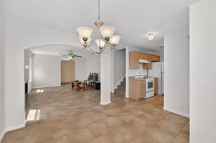 506 Knights Row, Cottonwood Shores, TX 78657 - Photo 5