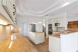 403 Hazeltine Dr, Lakeway, TX 78734 - Photo 11