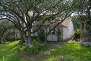 403 Hazeltine Dr, Lakeway, TX 78734 - Photo 5