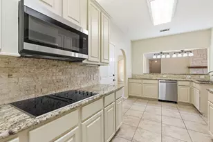 20531 Highland Lake Dr, Lago Vista, TX 78645 - Photo 11