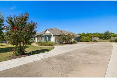 115 Independence Drive, Liberty Hill, TX 78642 - Photo 33