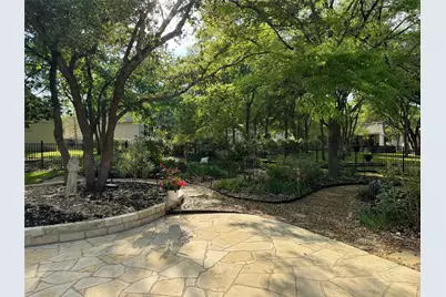 290 Whispering Wind Drive, Georgetown, TX 78633 - Photo 7