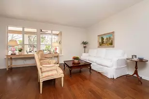 290 Whispering Wind Dr, Georgetown, TX 78633 - Photo 9