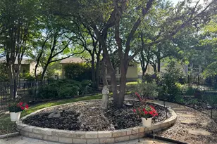290 Whispering Wind Dr, Georgetown, TX 78633 - Photo 5