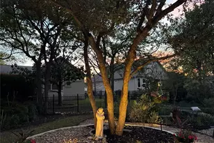 290 Whispering Wind Dr, Georgetown, TX 78633 - Photo 25