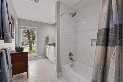 7800 Stoneywood Drive, Austin, TX 78731 - Photo 21