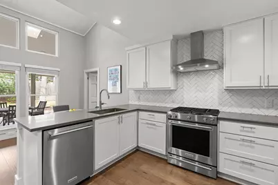 7800 Stoneywood Drive, Austin, TX 78731 - Photo 13