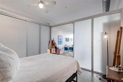 2124 E 6th Street #305, Austin, TX 78702 - Photo 21