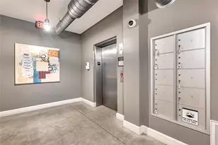 2124 E 6th St, Austin, TX 78702 - Photo 5