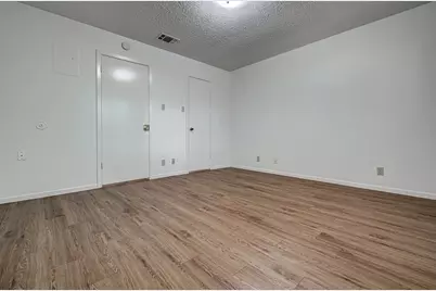 11428 Ptarmigan #B, Austin, TX 78758 - Photo 13