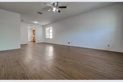 11428 Ptarmigan #B, Austin, TX 78758 - Photo 3