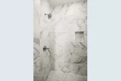 802 Creek Street #100, Fredericksburg, TX 78624 - Photo 11