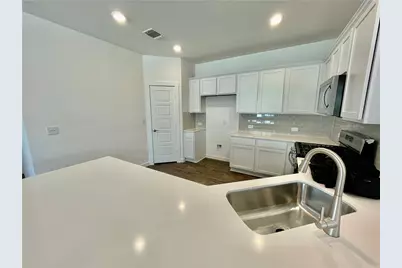 3025 Egan Drive, Pflugerville, TX 78660 - Photo 3