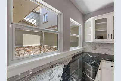 15 Stoney Creek Cove, Lakeway, TX 78734 - Photo 9