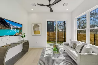 2006 Sl Davis Avenue #3, Austin, TX 78702 - Photo 7