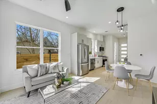 2006 S L Davis Ave, Austin, TX 78702 - Photo 7