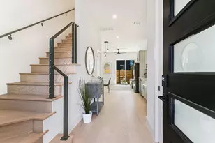 2006 S L Davis Ave, Austin, TX 78702 - Photo 3