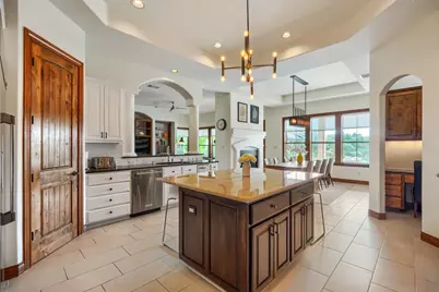 701 Hurst Creek Road, Lakeway, TX 78734 - Photo 11