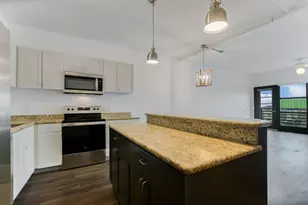 711 W 26th St, Austin, TX 78705 - Photo 1