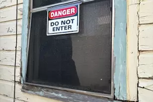 1400 Vargas Rd, Austin, TX 78741 - Photo 9