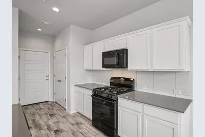 293 Gaida Loop, Georgetown, TX 78628 - Photo 15