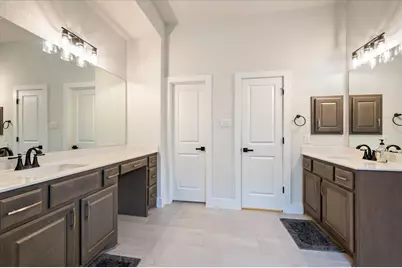 22610 Fountaingrass Lane, Lago Vista, TX 78645 - Photo 29