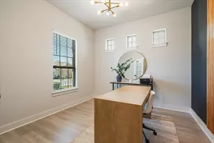 22610 Fountaingrass Ln, Lago Vista, TX 78645 - Photo 7