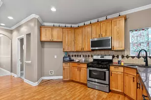 3811 Hawk View St, Round Rock, TX 78665 - Photo 3