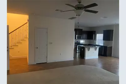 9504 Hunter Lane, Austin, TX 78748 - Photo 5