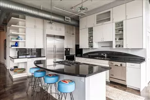 311 W 5th St, Austin, TX 78701 - Photo 9