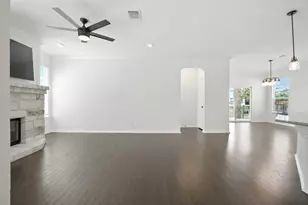 512 Lady Swiss Ln, Hutto, TX 78634 - Photo 15