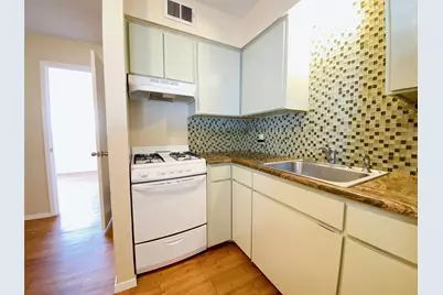 2800 Swisher Street #116, Austin, TX 78705 - Photo 11