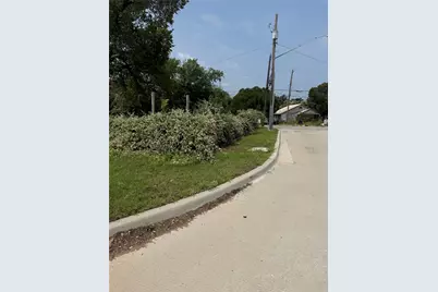 209 Bonnett Street, Austin, TX 78741 - Photo 21
