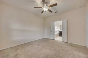 7212 Vail Ridge St, Austin, TX 78744 - Photo 17