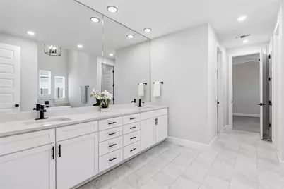 640 Prairie Clover Drive, Dripping Springs, TX 78620 - Photo 15