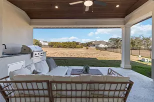 640 Prairie Clover Dr, Dripping Springs, TX 78620 - Photo 27