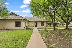 1927 Clubhouse Hill Dr, Spicewood, TX 78669 - Photo 1