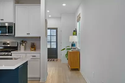 376 Papaya Drive, Buda, TX 78610 - Photo 5