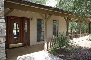 446 Roemer Rd, Elgin, TX 78621 - Photo 7