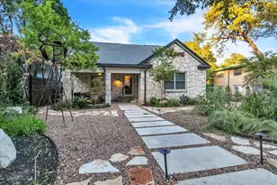 1302 W 13th St, Austin, TX 78703 - Photo 1
