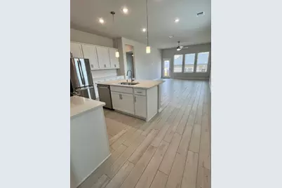 4912 Warm Wassail Drive, Austin, TX 78747 - Photo 9