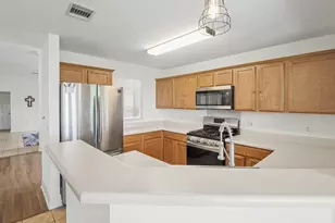 21401 Grand National Ave, Pflugerville, TX 78660 - Photo 7