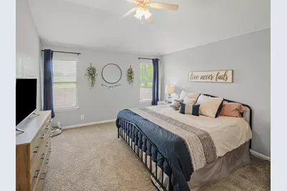 21401 Grand National Avenue, Pflugerville, TX 78660 - Photo 11