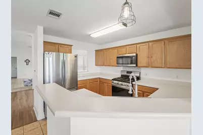 21401 Grand National Avenue, Pflugerville, TX 78660 - Photo 7