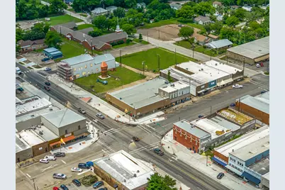 106 W Cameron Avenue, Rockdale, TX 76567 - Photo 13