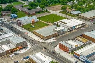 106 W Cameron Ave, Rockdale, TX 76567 - Photo 13