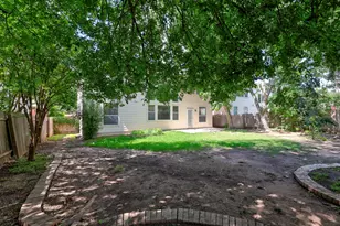 1554 Homewood Cir, Round Rock, TX 78665 - Photo 37