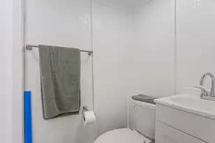 405 S Evie St, Bartlett, TX 76511 - Photo 23